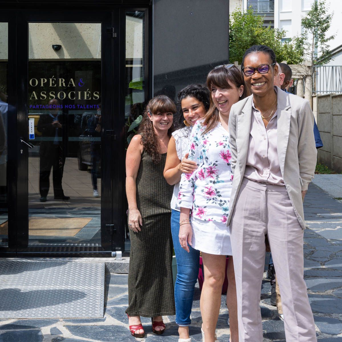 média de Opéra & Associés