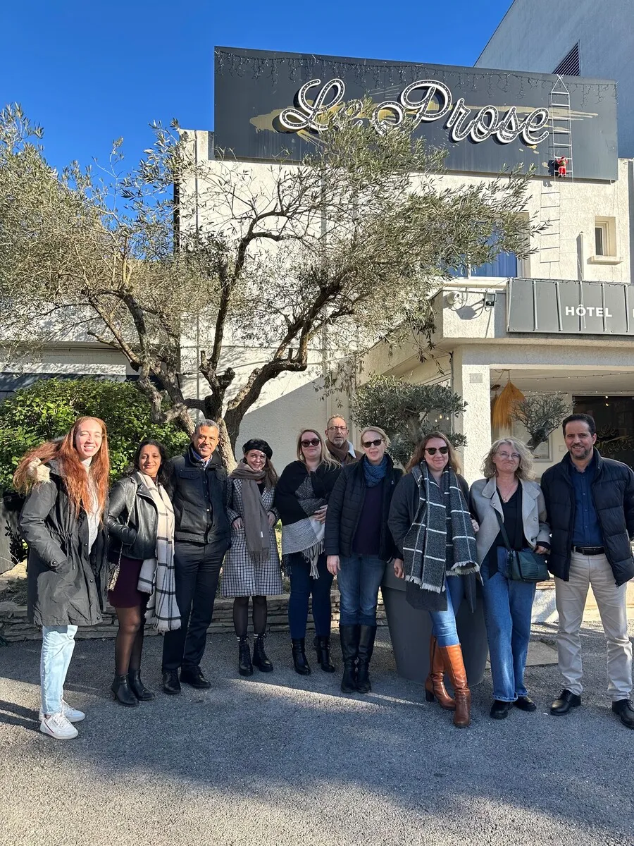 média de Alcamisi Expertise