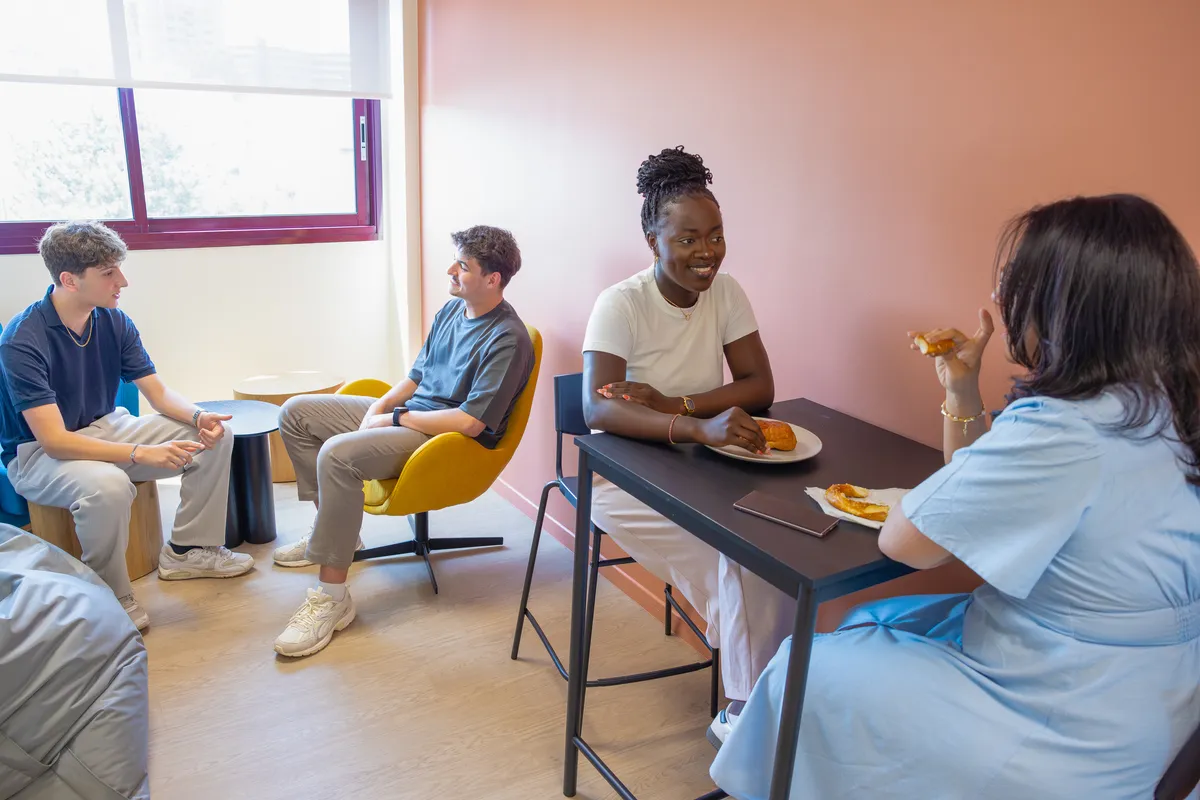 média de Fokus Experts